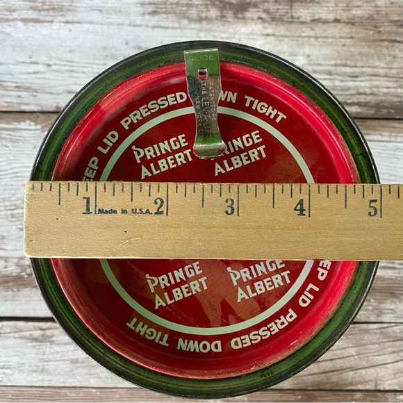 Vintage Antique Prince Albert Red Tobacco Tin, round red tin with opener - Picture 12 of 13